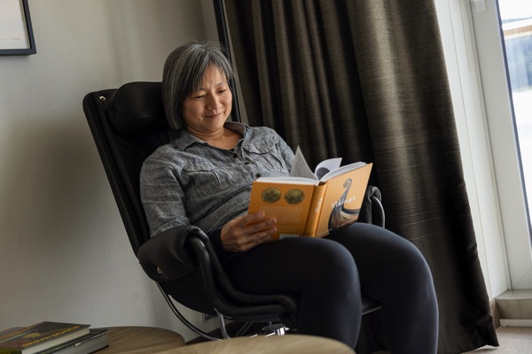 HX Hurtigruten Expeditions, MS Fridtjof Nansen, Arctic Superior Cabin 1 ©Espen Mills.JPG